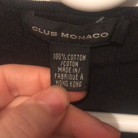 Fabulous Club Monaco 100% Cotton v neck sweatshirt with stylin’ sleeve pocket 👌 - Picture 3 of 7